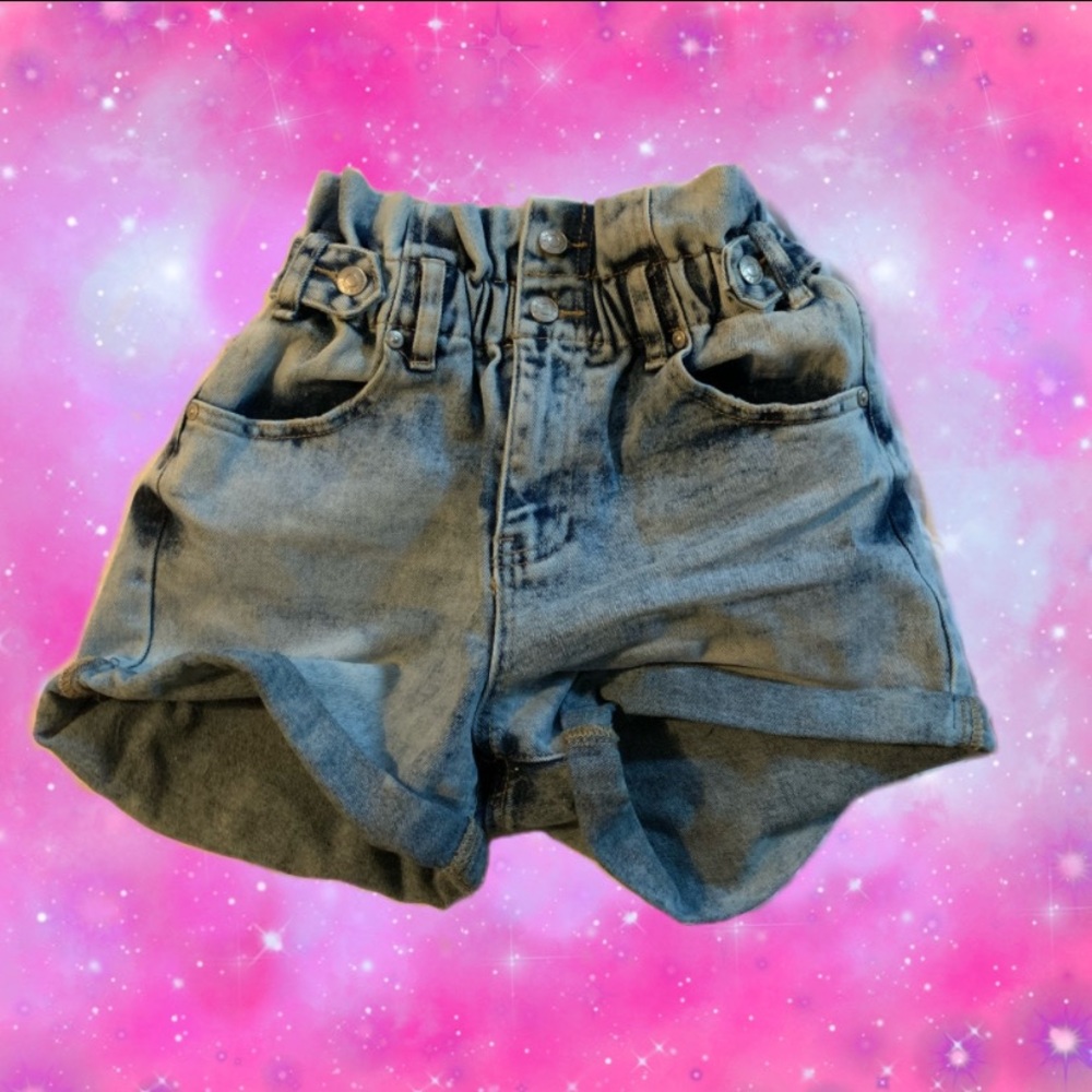 Light Wash Vintage Style Shorts